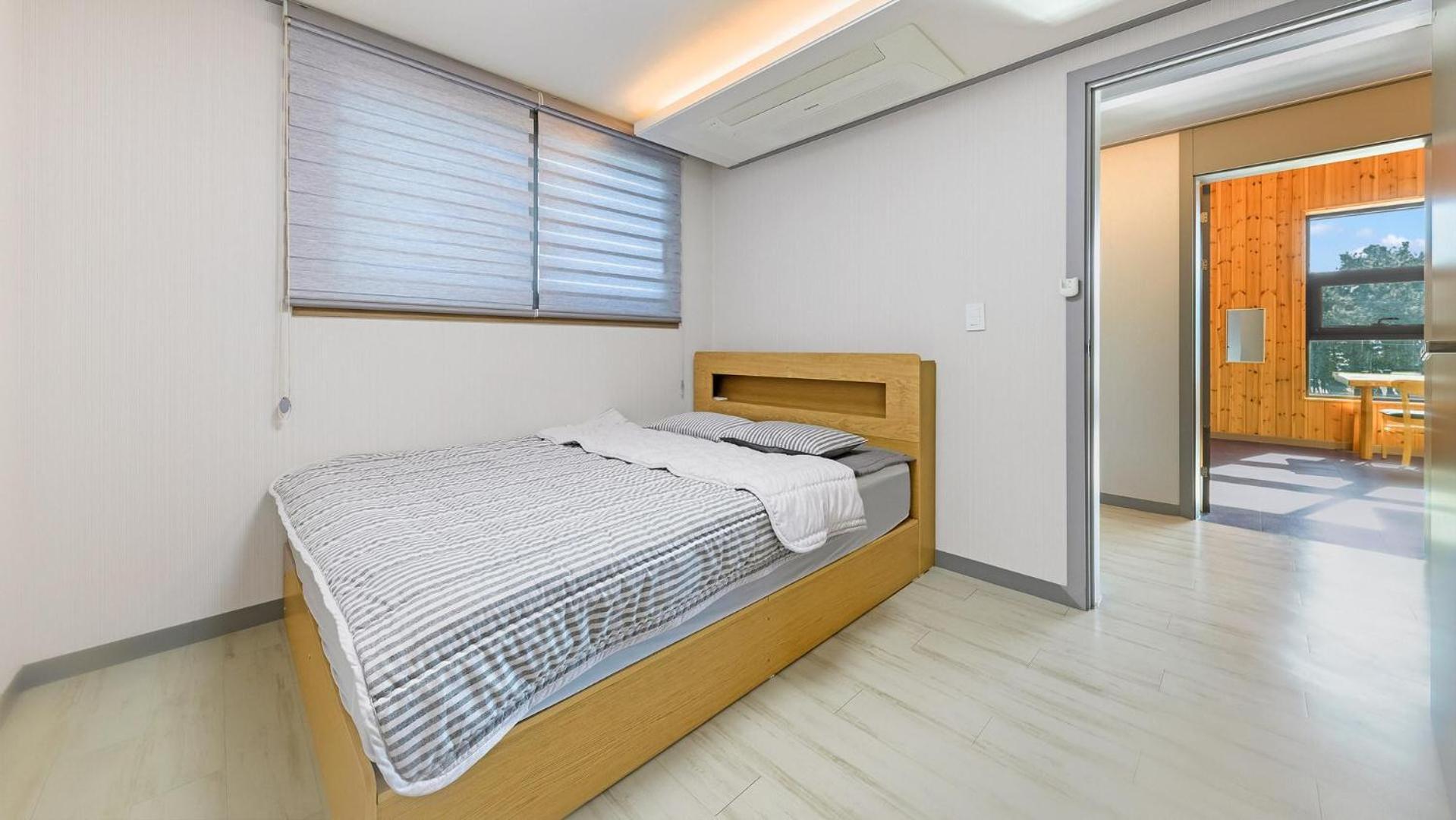Daebudo Juni Pension Ansan Exterior photo